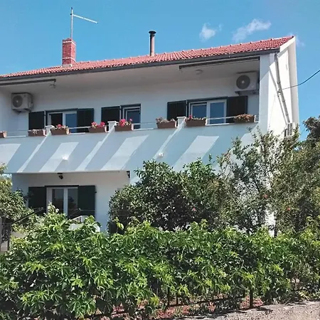 Anea Appartement Vinišće